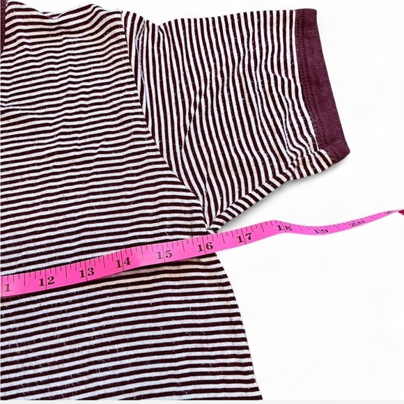 Brandy Melville John Galt top size small - Picture 5 of 6